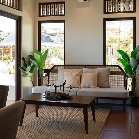 Costa Celine Beach Resort Kinablangan Ngoại thất bức ảnh