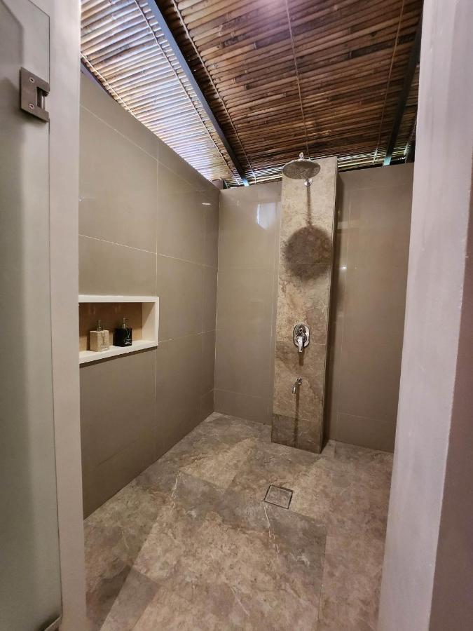 Costa Celine Beach Resort Kinablangan Ngoại thất bức ảnh