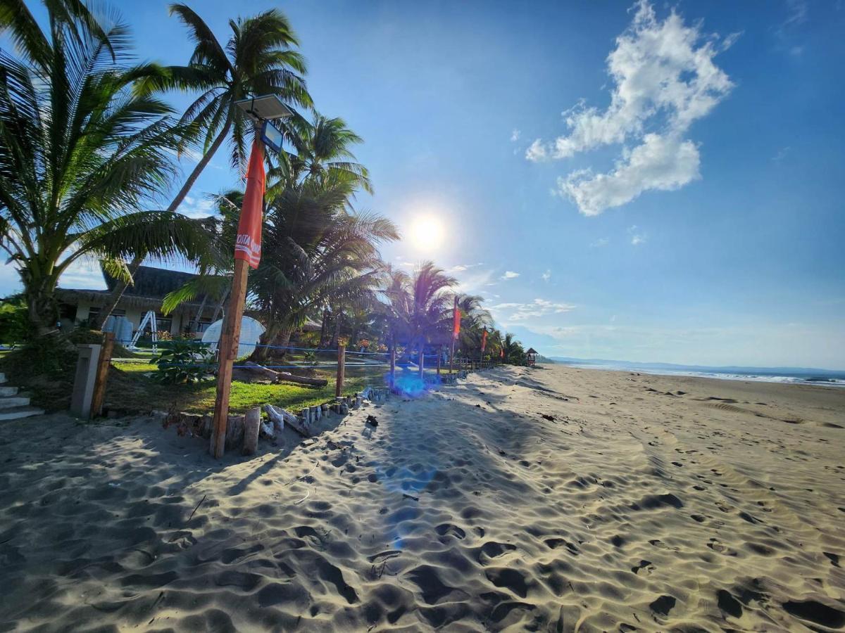 Costa Celine Beach Resort Kinablangan Ngoại thất bức ảnh