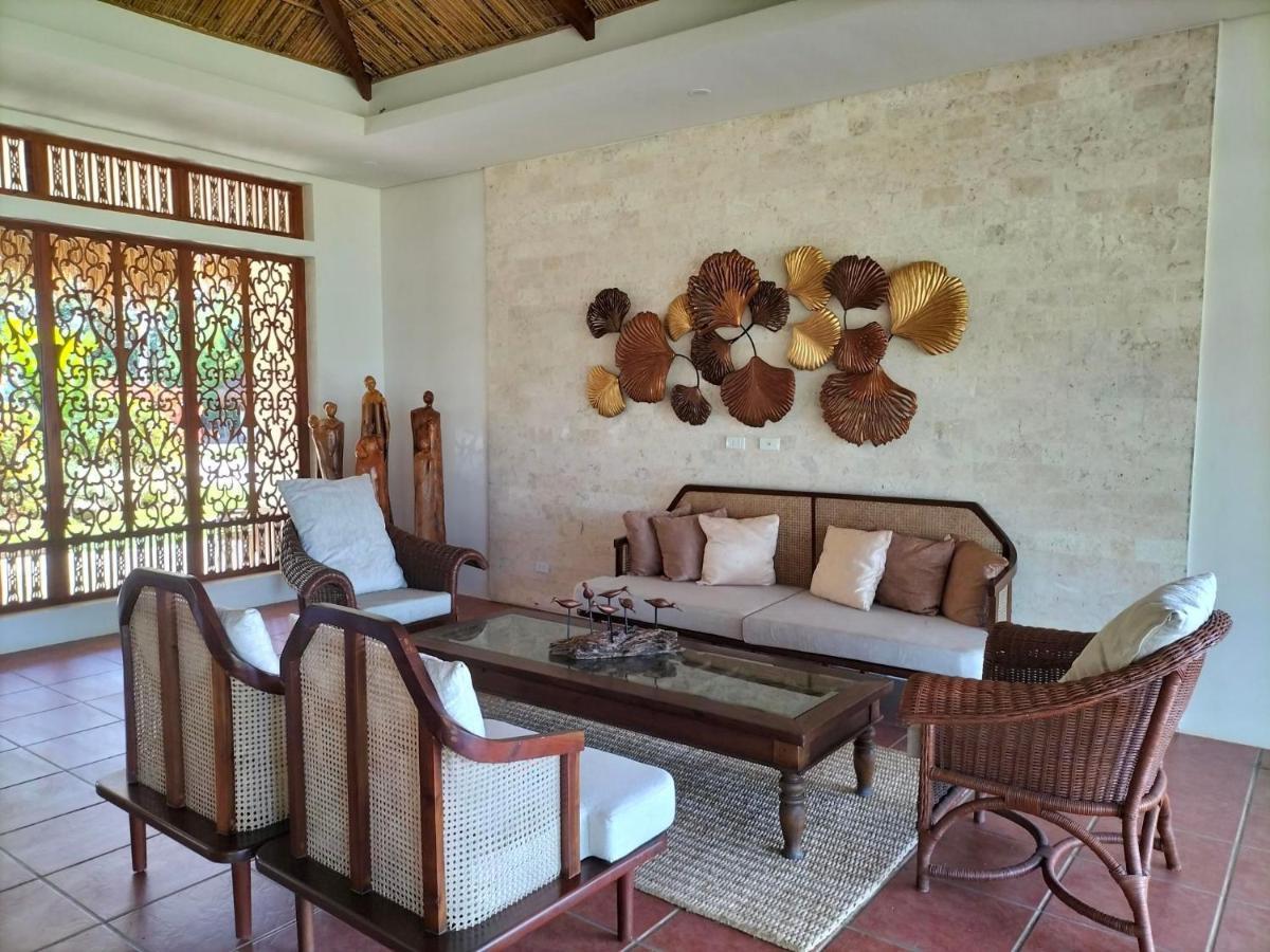 Costa Celine Beach Resort Kinablangan Ngoại thất bức ảnh